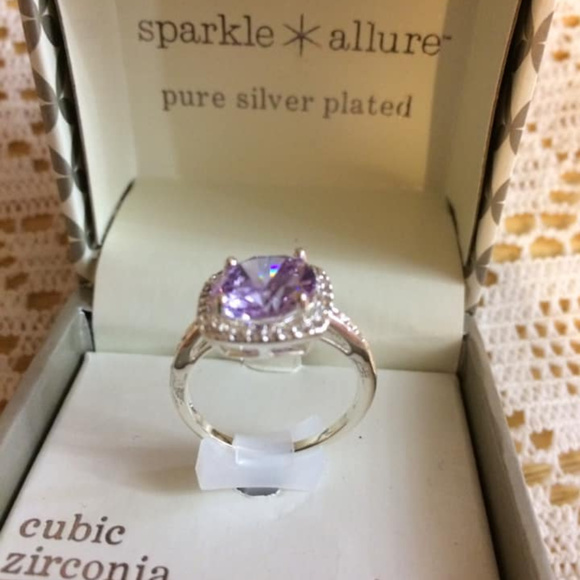 NWT in Box Sparkle Allure Silver Ring Size 7 - Picture 3 of 8